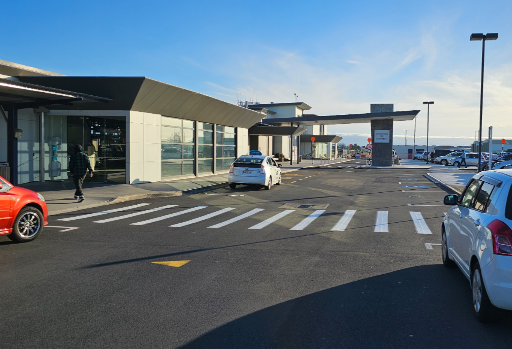 Banner image of Tauranga Airport