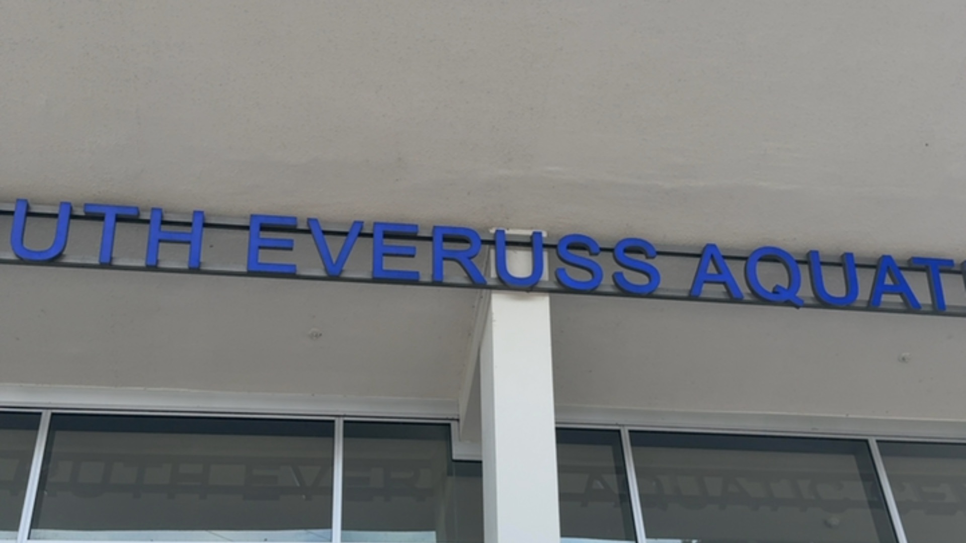 Auburn Ruth Everuss Aquatic Centre - wheelchair mobility scooter