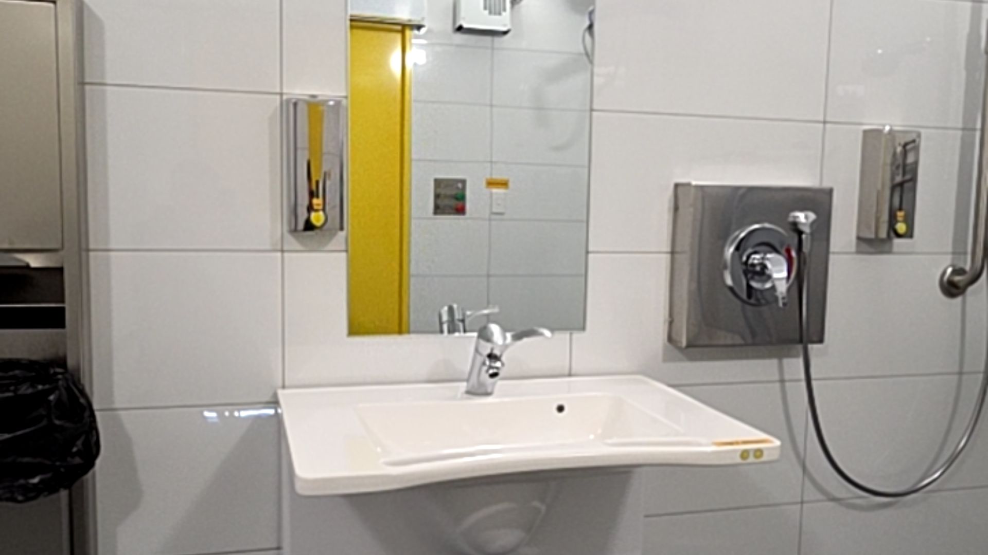 The Strand Reserve - accessible restrooms