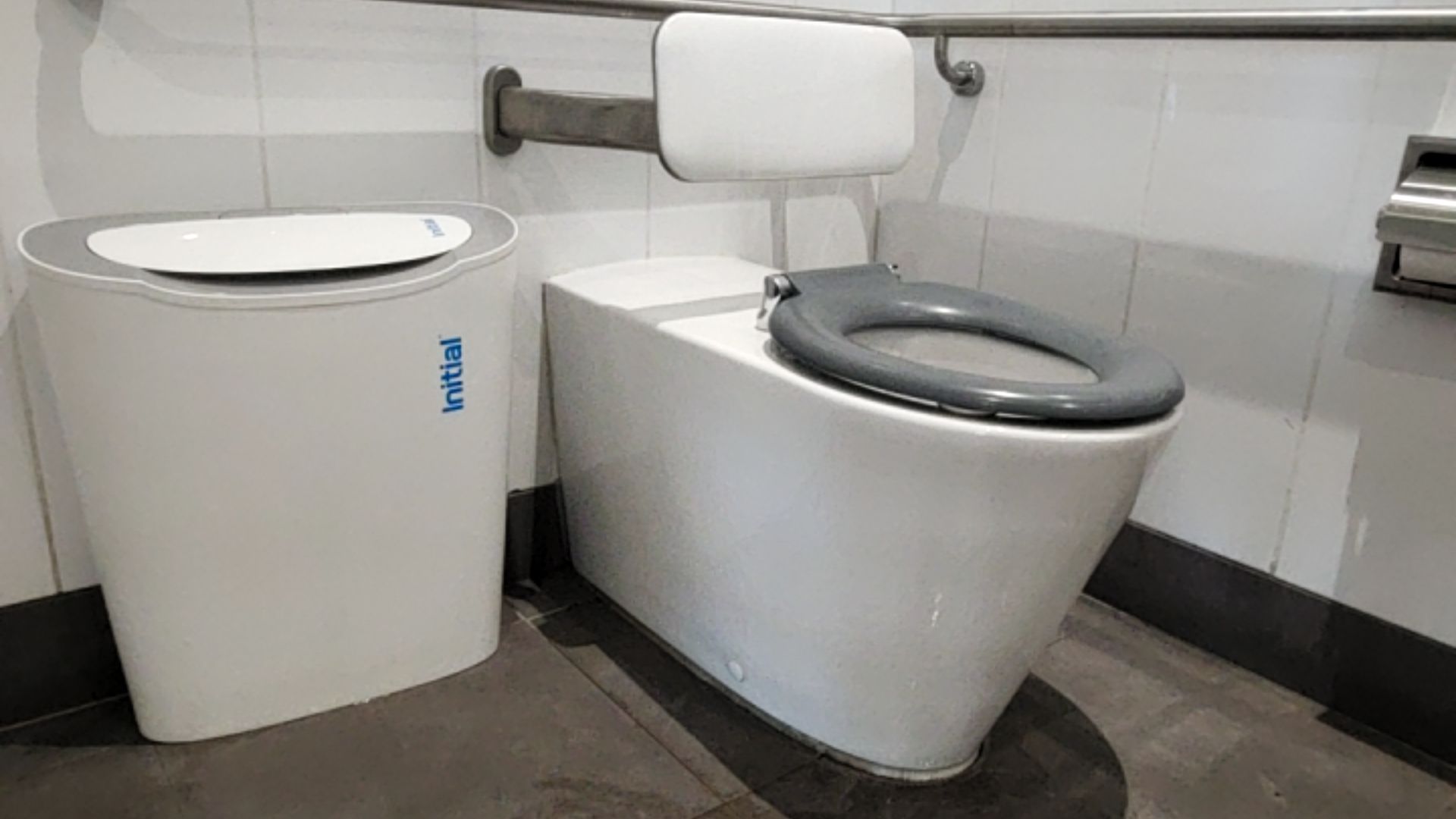 Keilor East Leisure Centre - accessible restrooms