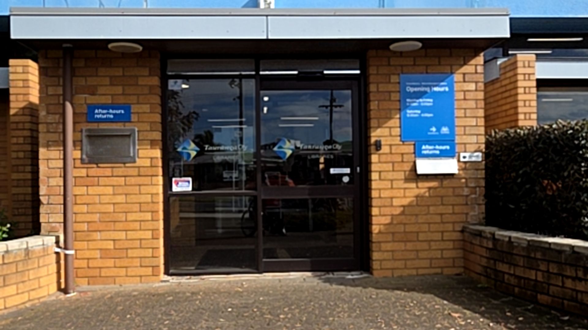 Mount Maunganui Library - wheelchair mobility scooter