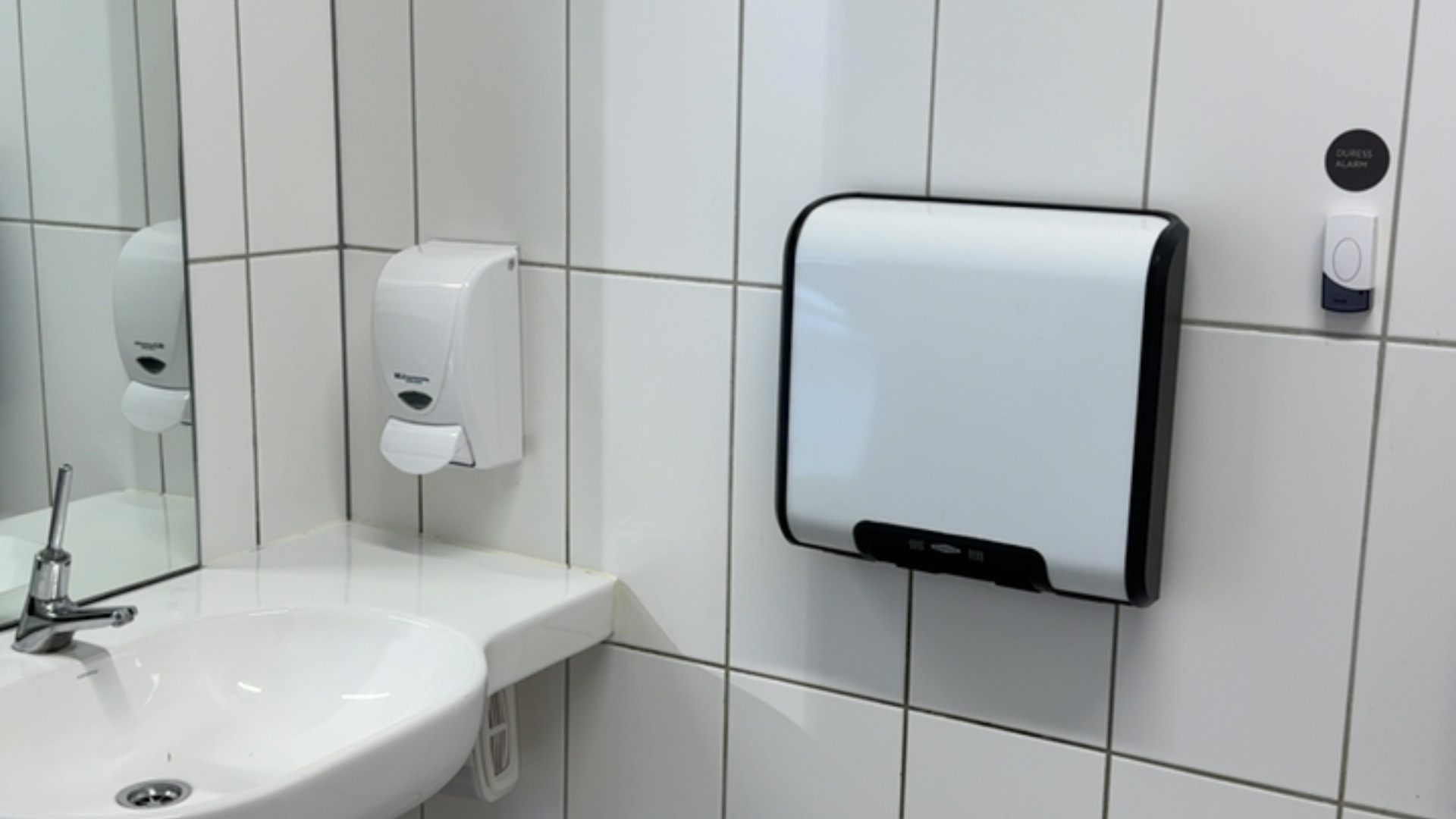 Yawa Aquatic Centre - accessible restrooms