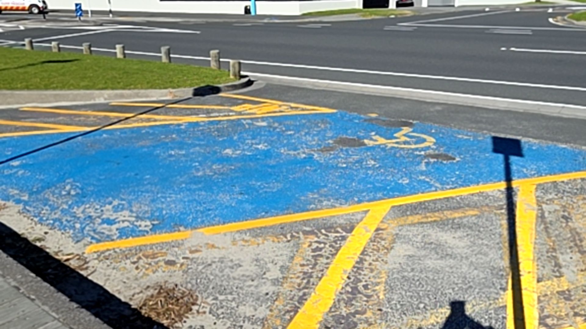 Mount Maunganui Main Beach - accessible parking